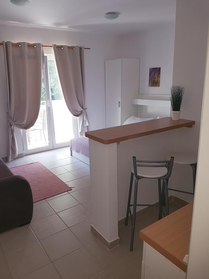 Apartment Luna Drvenik  Exteriör bild